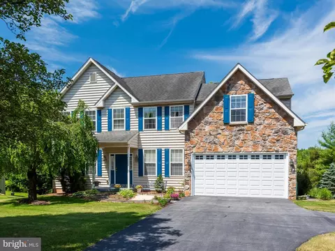 1205 S Rapps Dam Rd, Phoenixville, PA 19460