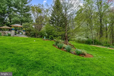 Exterior - 362 Pond View Rd, Devon, PA 19333 photo 11 of 17