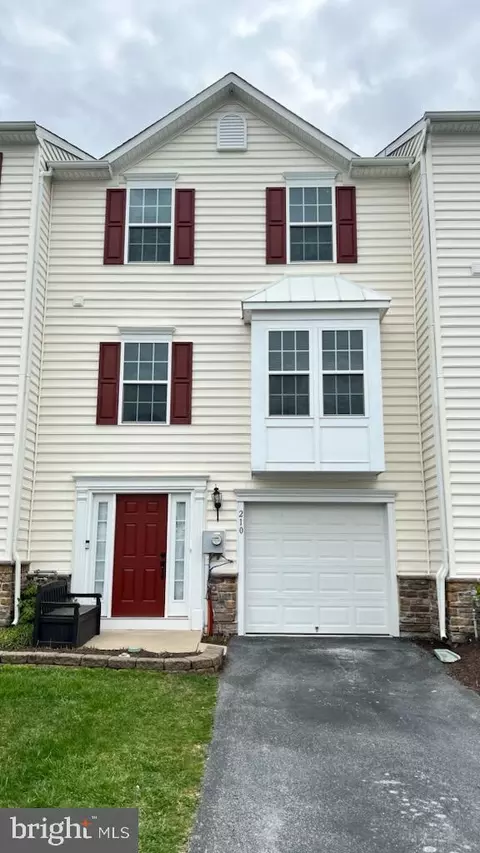 210 Bardel Dr, Coatesville, PA 19320