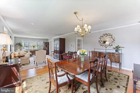 Dining - 430 Heatherwood Ln, Devon, PA 19333 photo 3 of 5