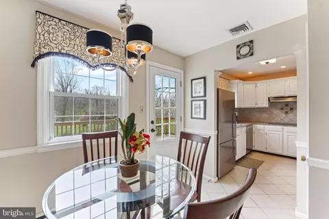Dining - 430 Heatherwood Ln, Devon, PA 19333 photo 4 of 5