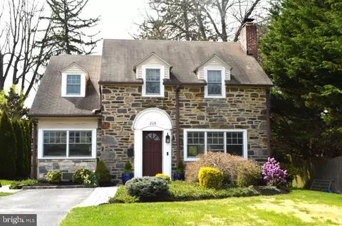 206 Dorset Rd, Devon, PA 19333