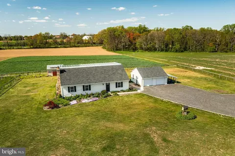165 Draper Ln, Lincoln University, PA 19352