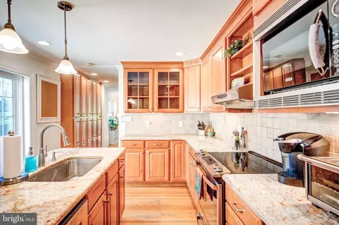 Kitchen - 110 Deepdale Rd, Wayne, PA 19087 photo 4 of 4