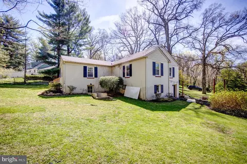 Exterior - 110 Deepdale Rd, Wayne, PA 19087 photo 5 of 9