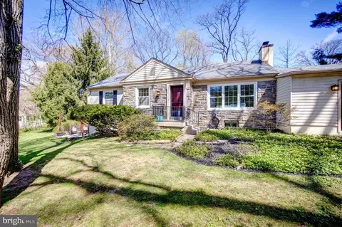 Exterior - 110 Deepdale Rd, Wayne, PA 19087 photo 7 of 9