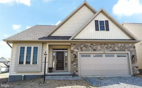 619 Greenbriar Path, Cochranville, PA 19330