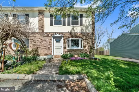 43 Evergreen Ln, Phoenixville, PA 19460