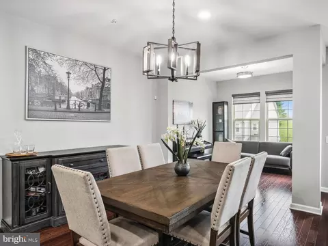 Dining - 10 Eagle Ln, Malvern, PA 19355 photo 4 of 5