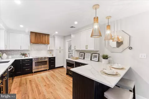 Kitchen - 1027 Townsend Cir, Wayne, PA 19087 photo 1 of 5