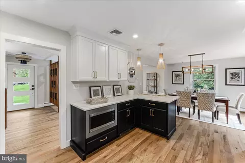 Kitchen - 1027 Townsend Cir, Wayne, PA 19087 photo 3 of 5