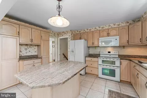 Kitchen - 132 Hillside Rd, Wayne, PA 19087 photo 1 of 2