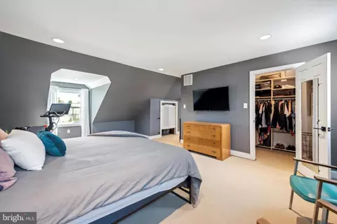 Bedroom - 360 Old Eagle School Rd, Wayne, PA 19087 photo 2 of 4