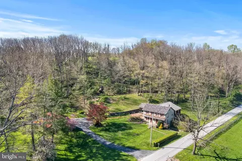 102 Brandywine Creek Rd, Coatesville, PA 19320