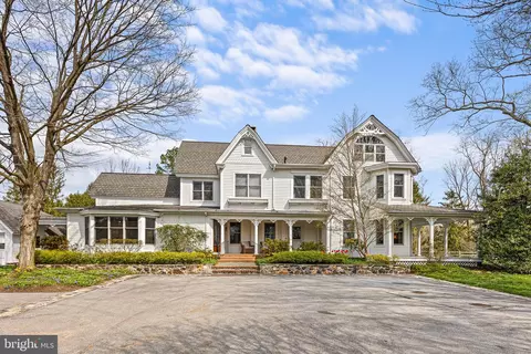 2251 Hickory Hill Rd, Chadds Ford, PA 19317