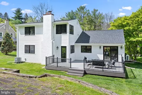 Exterior - 722 Upper Gulph Rd, Wayne, PA 19087 photo 6 of 6