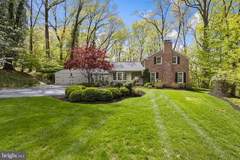 528 Mountview Rd, Berwyn, PA 19312