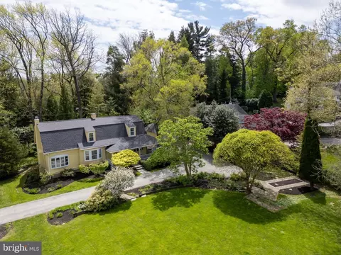 Exterior - 550 Dorset Rd, Devon, PA 19333 photo 2 of 8