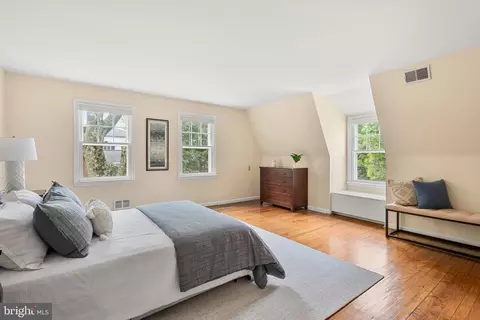 Bedroom - 550 Dorset Rd, Devon, PA 19333 photo 3 of 6