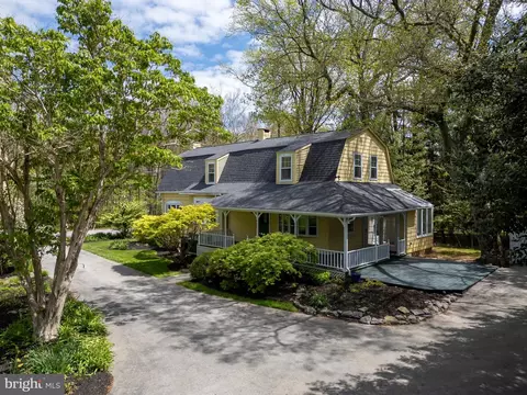 Exterior - 550 Dorset Rd, Devon, PA 19333 photo 3 of 8