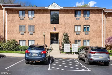 600 Campbell Cir #I16, Downingtown, PA 19335