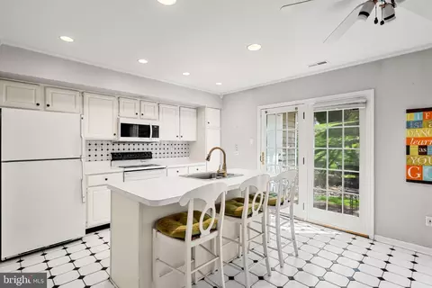 Kitchen - 6 Cabot Dr, Chesterbrook, PA 19087 photo 1 of 5