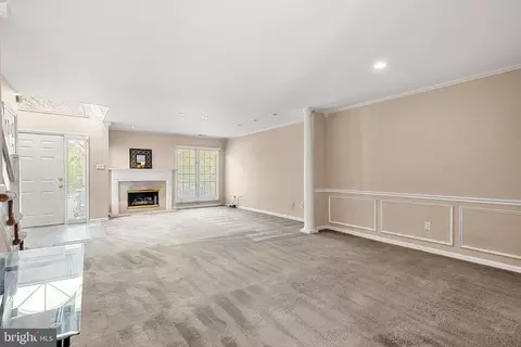 Living - 6 Cabot Dr, Chesterbrook, PA 19087 photo 3 of 4