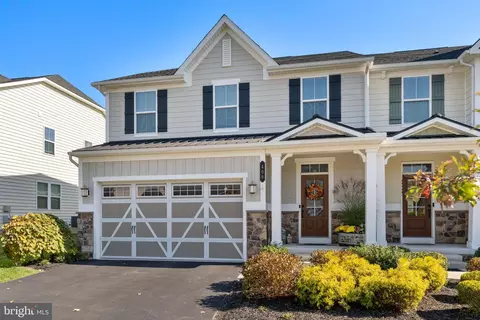 409 Quarry Point Rd, Malvern, PA 19355