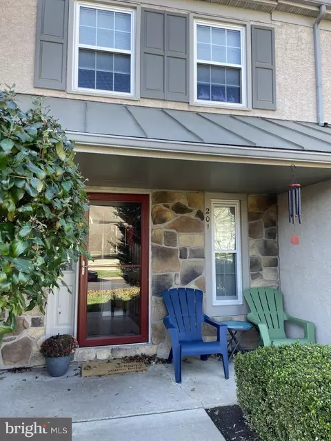 201 Cumbrian Ct, West Chester, PA 19382