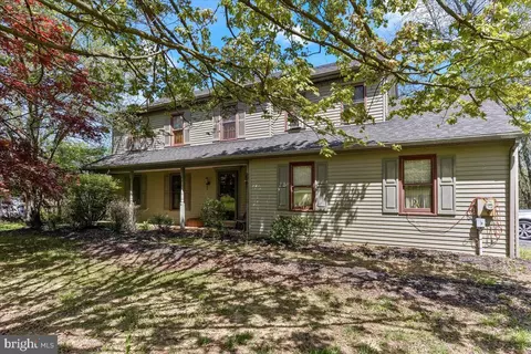 205 Clearview Ln, Lincoln University, PA 19352