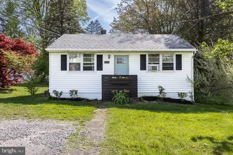 381 Loomis Ave, Coatesville, PA 19320