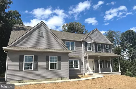 175 Leaman Rd, Cochranville, PA 19330