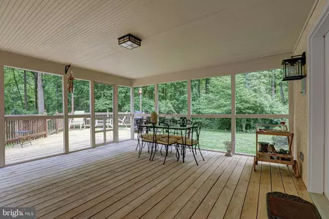 Exterior - 30 Sapling Dr, Kennett Square, PA 19348 photo 7 of 11