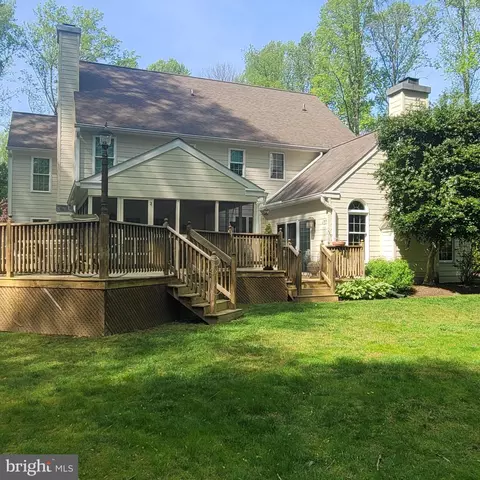 Exterior - 30 Sapling Dr, Kennett Square, PA 19348 photo 9 of 11