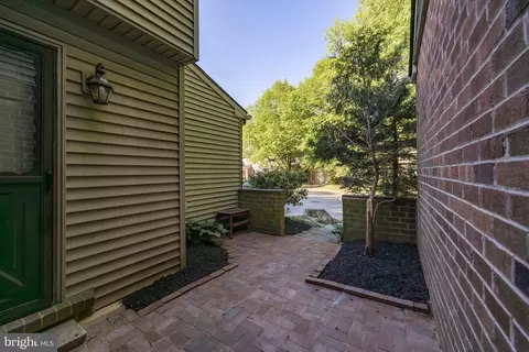 Exterior - 202 Curtis Ct, Chesterbrook, PA 19087 photo 2 of 3