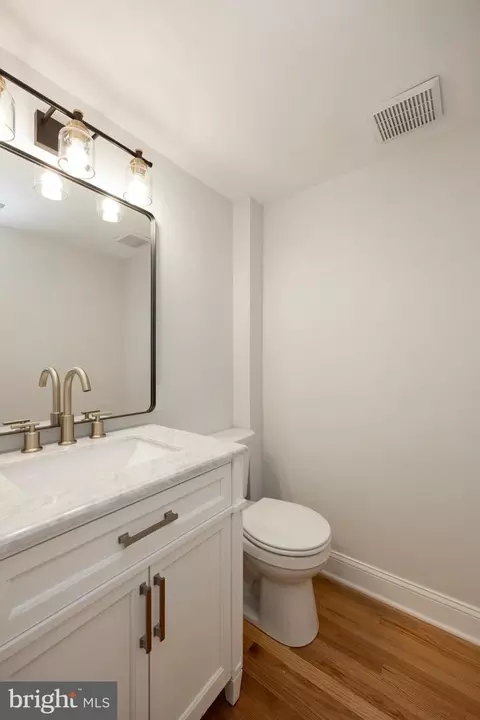 Bath - 202 Curtis Ct, Chesterbrook, PA 19087 photo 1 of 3