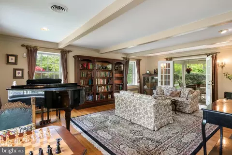 Living - 336 Chester Rd, Devon, PA 19333 photo 1 of 2