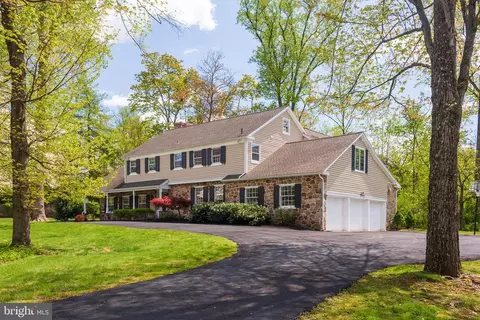 336 Chester Rd, Devon, PA 19333