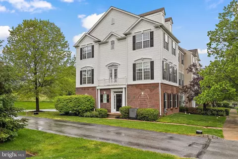 1801 Darlington Ln, Chester Springs, PA 19425