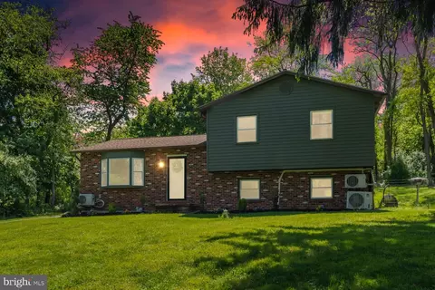 419 Corner Ketch Rd, Downingtown, PA 19335