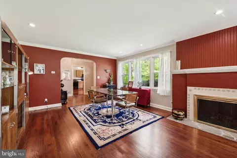 2 Rustic Ln, Malvern, PA 19355 photo 4