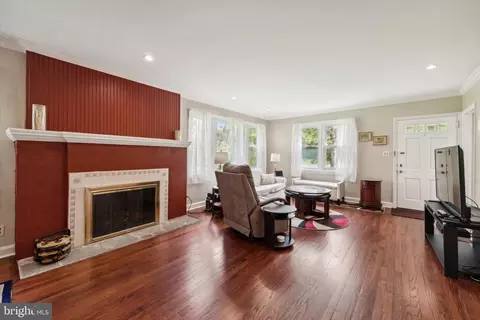 2 Rustic Ln, Malvern, PA 19355 photo 3