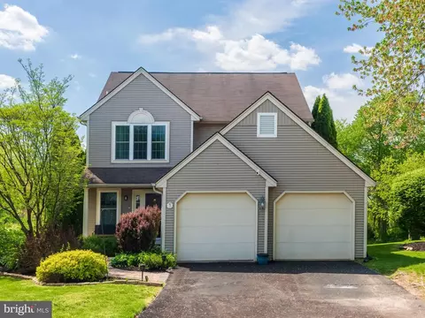 24 Blue Heron Ln, Downingtown, PA 19335