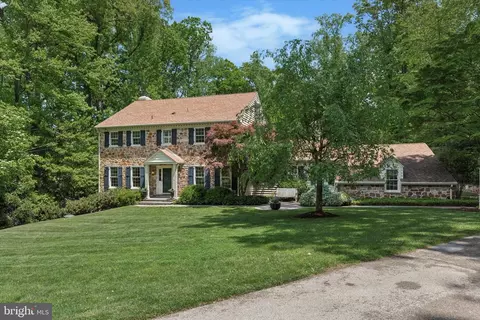553 Tanglewood Ln, Devon, PA 19333 photo 2