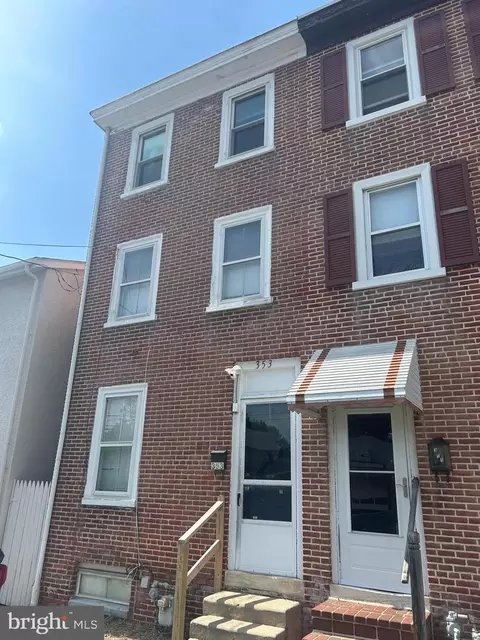353 W Market St, West Chester, PA 19382
