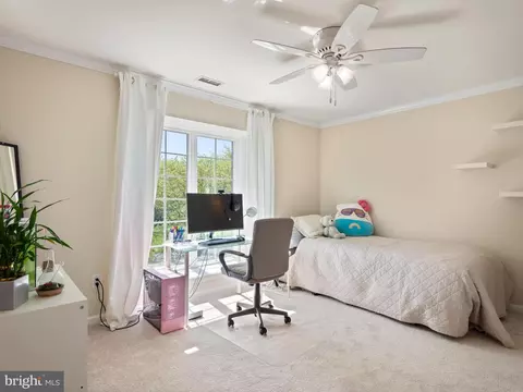 Bedroom - 101 Stonepine Dr, Kennett Square, PA 19348 photo 3 of 10