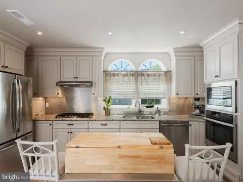 Kitchen - 101 Stonepine Dr, Kennett Square, PA 19348 photo 6 of 7