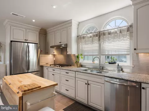 Kitchen - 101 Stonepine Dr, Kennett Square, PA 19348 photo 7 of 7