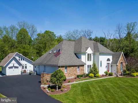 Exterior - 101 Stonepine Dr, Kennett Square, PA 19348 photo 4 of 11