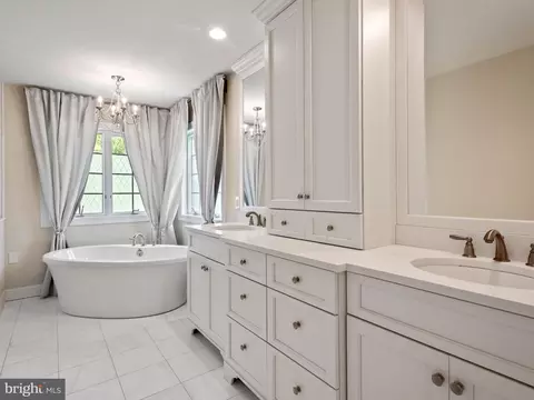 Bath - 101 Stonepine Dr, Kennett Square, PA 19348 photo 1 of 8